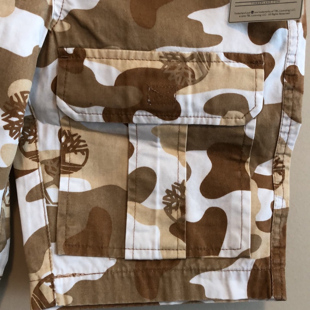 Timberland Camo print Utility Shorts - Picture 2 of 4